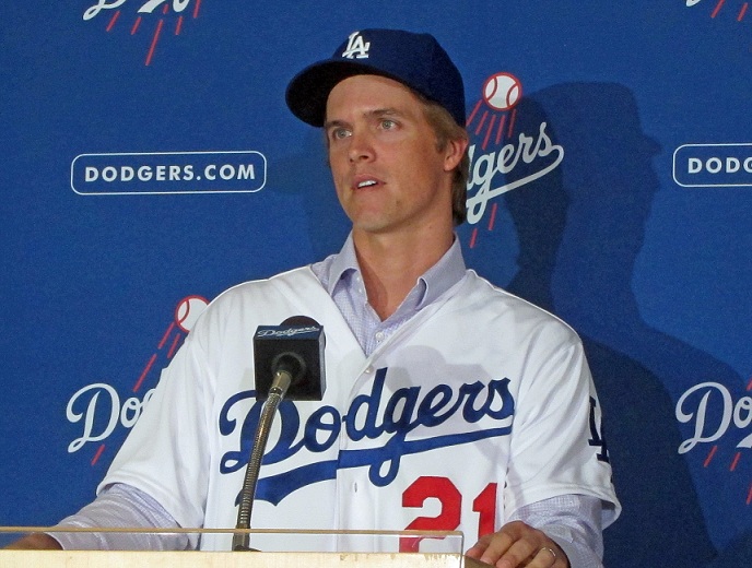 PHOTOS: The many different hairstyles of Zack Greinke