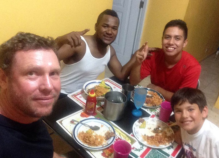 Robb Anderson takes a selfie while enjoying dinner with Rosendo Percel, Pedro Uriostegui and Matias Anderson. (Photo credit - Robb Anderson)