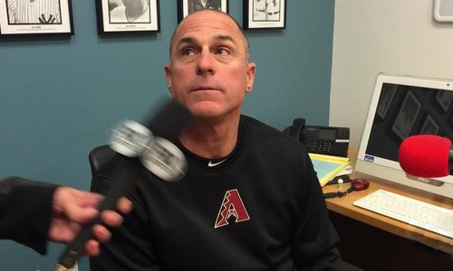 Dbacks manager Chip Hale has a history of being a jerk - especially with the media. (Video capture courtesy of azcentral.com)