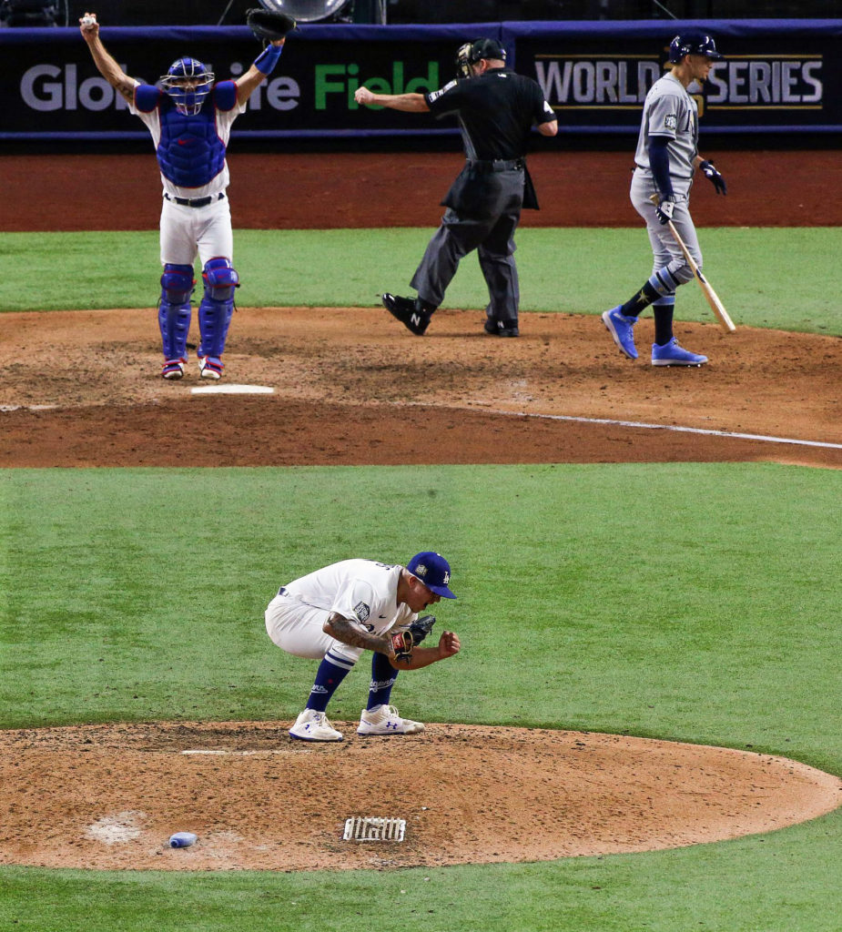 Julio Urias training hard for 2017 in Culiacan