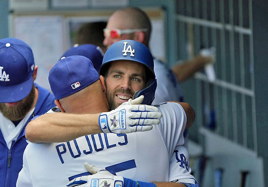 Dodgers News: Chris Taylor Describes Hugs From Albert Pujols